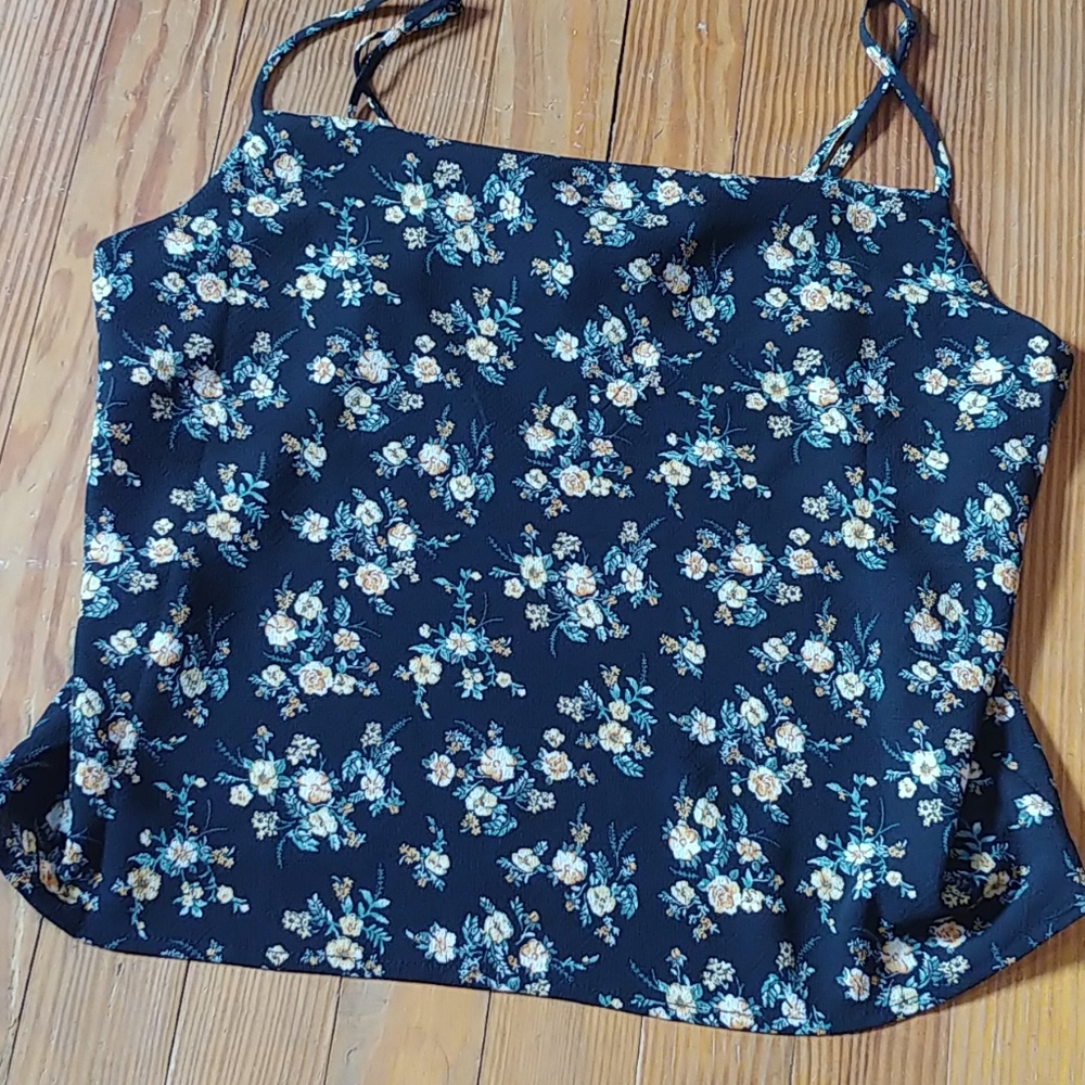 Floral tank